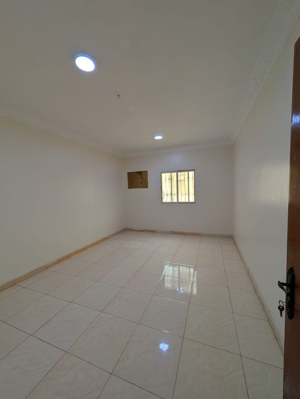 SAR 21600/year, 2 BR, 2 Bedrooms | 1 Bathroom 1 Kitchen | 1 Living Room