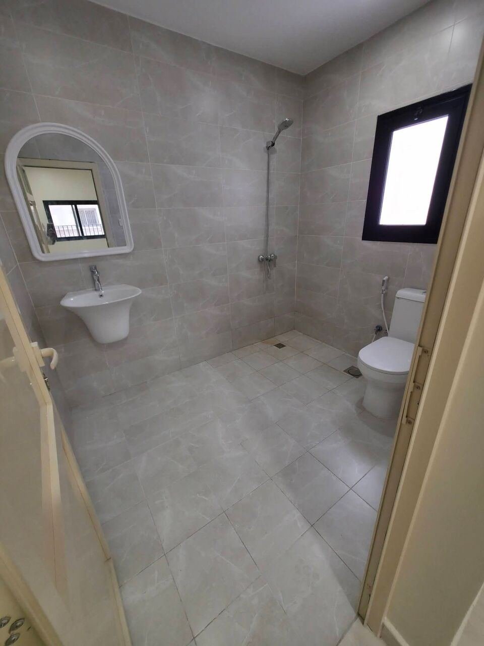🏢🔥 FULL BUILDING FOR RENT | 6 LARGE RENOVATED 3-BEDROOM APARTMENTS | PRIME AL KHOBAR NOR