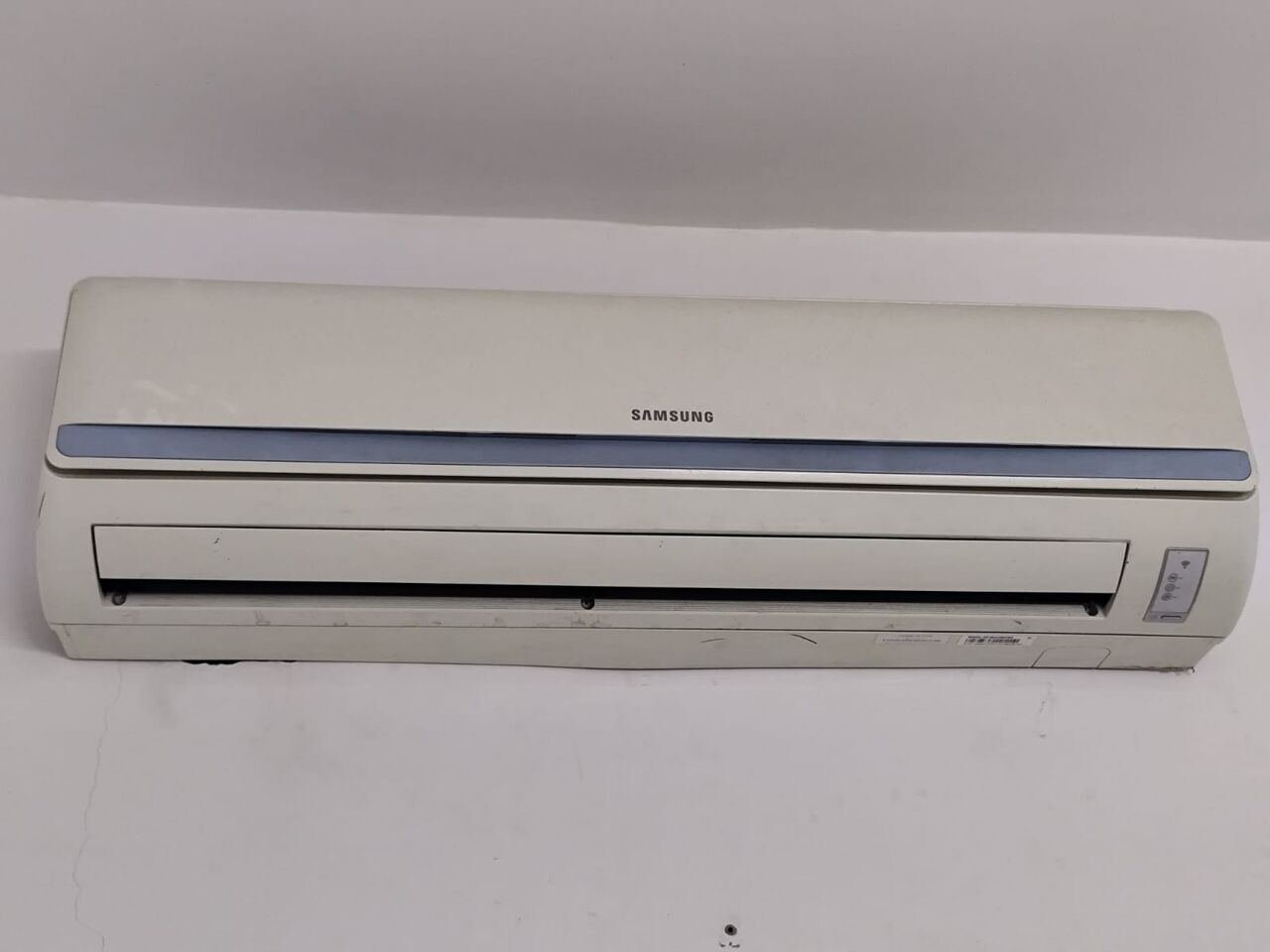 SAR 850, Samsung Split AC , 2 Tons