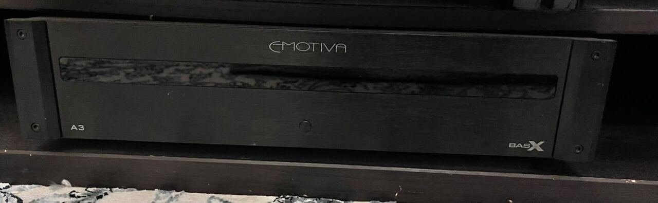 SAR 3500, Power Amplifier Emotiva BasX A3 3-channel