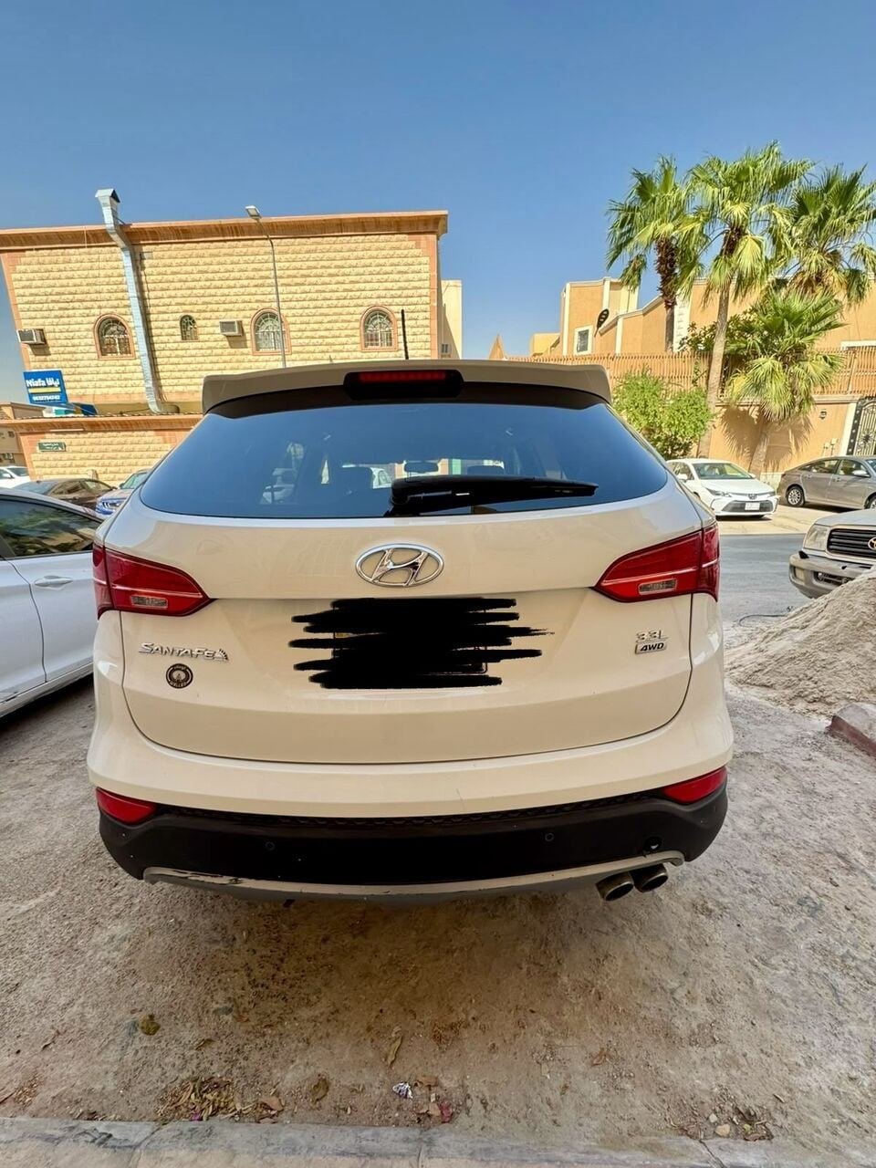 SAR 2700, Hyundai Santa Fe, 2013, Automatic, 360000 KM,