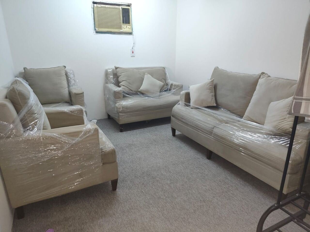 SAR 550, Premium Sofa Set 9 Seater For 550 SAR