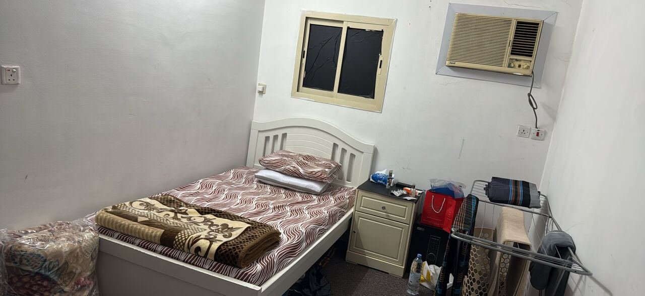 SAR 1000/month, Furnished, 2bhk Flat For Rent Sharing Basis One Room Separate