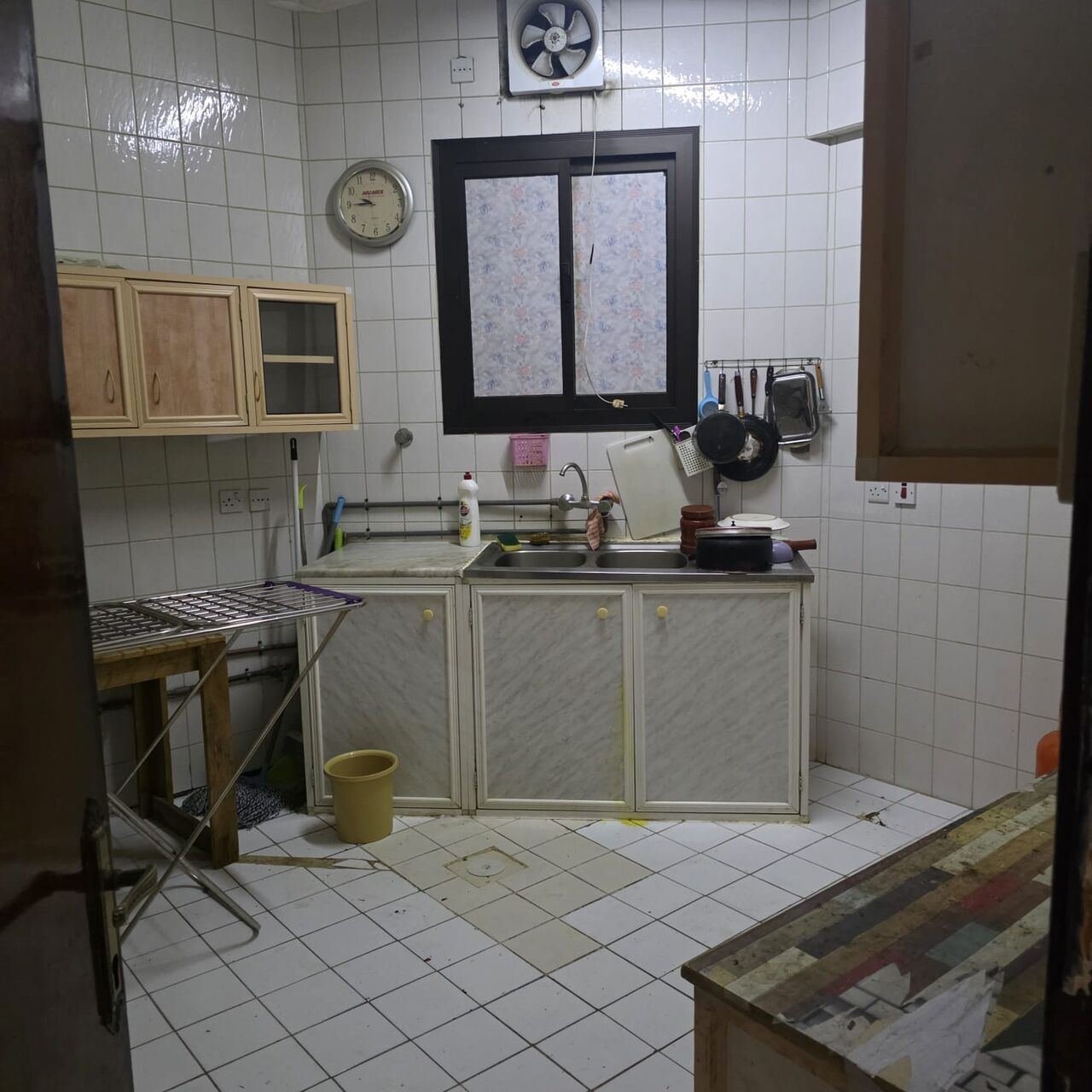 SAR 1000/month, 1 BR, Room For Rent Monthly SR1000/Month