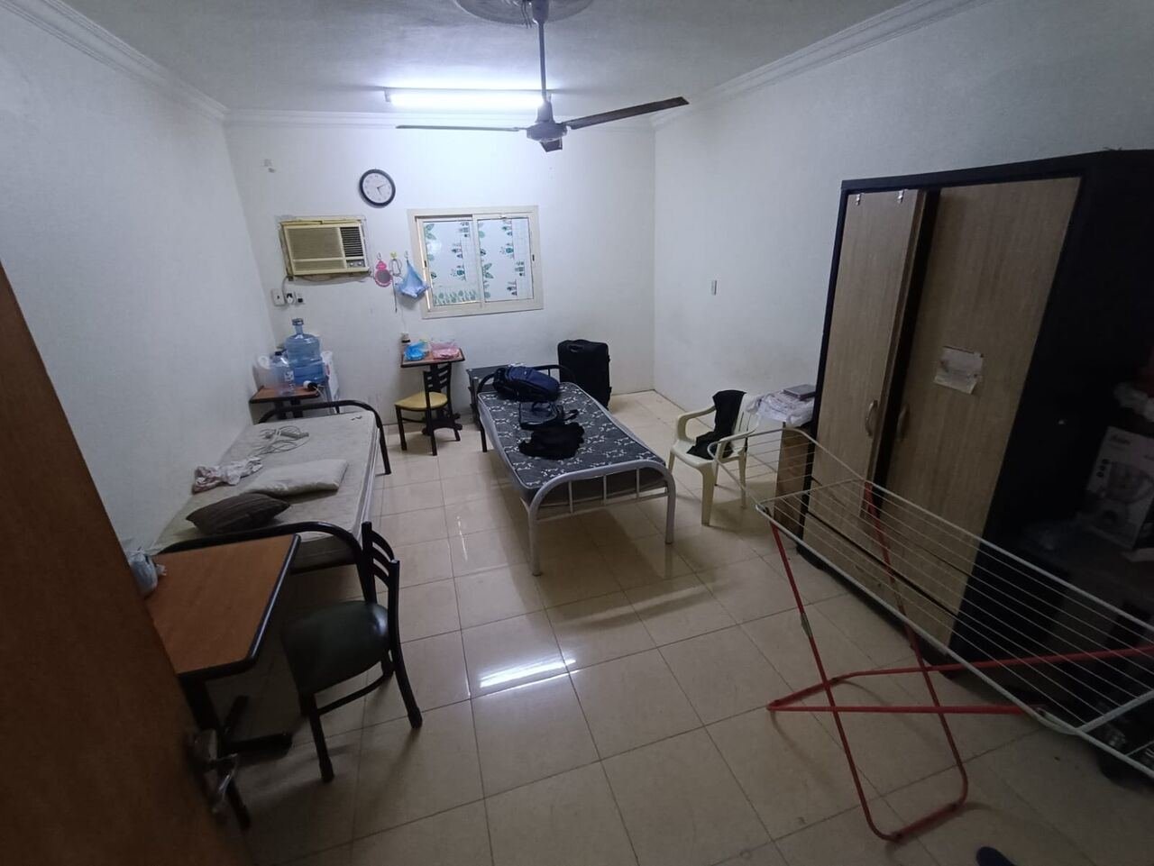 SAR 650/month, Semi-Furnished Room Available For Bachelor. (Al-Badhiya Opposite LULU Mall)