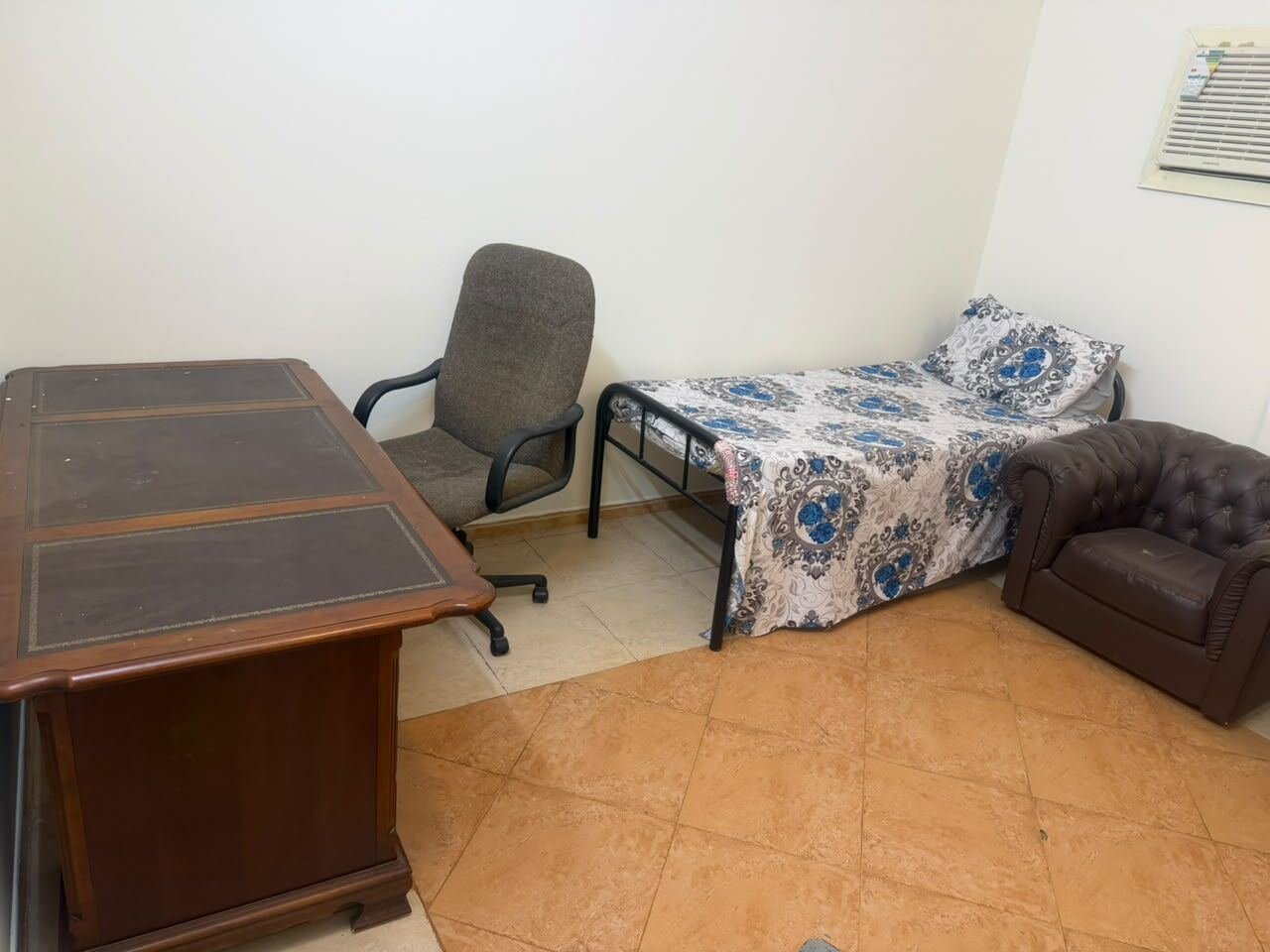 SAR 950/month, Furnished, Offering A Single Furnished Room