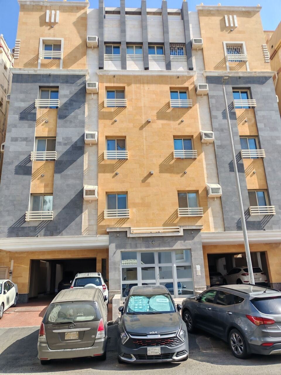 SAR 20000/year, Furnished, 2 BR, 🌟 20,000 FULLY FURNISHED 2 BHK FAMILY APARTMENT FOR RENT | AL AZIZIYAH, JEDDAH 🌟