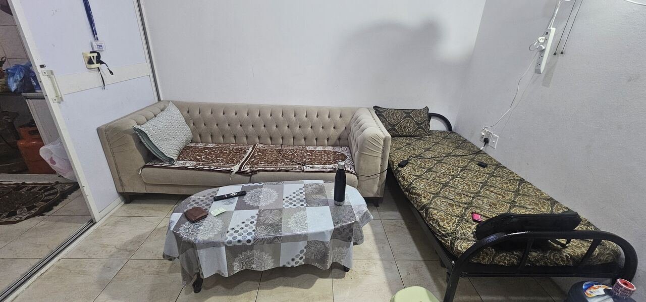 SAR 21000/month, 2 BR, Rakah, 2 Bhk House For Rent 1 Hall,1 Bathrom Nr Al Khozama & IISD GIRLS SECTION