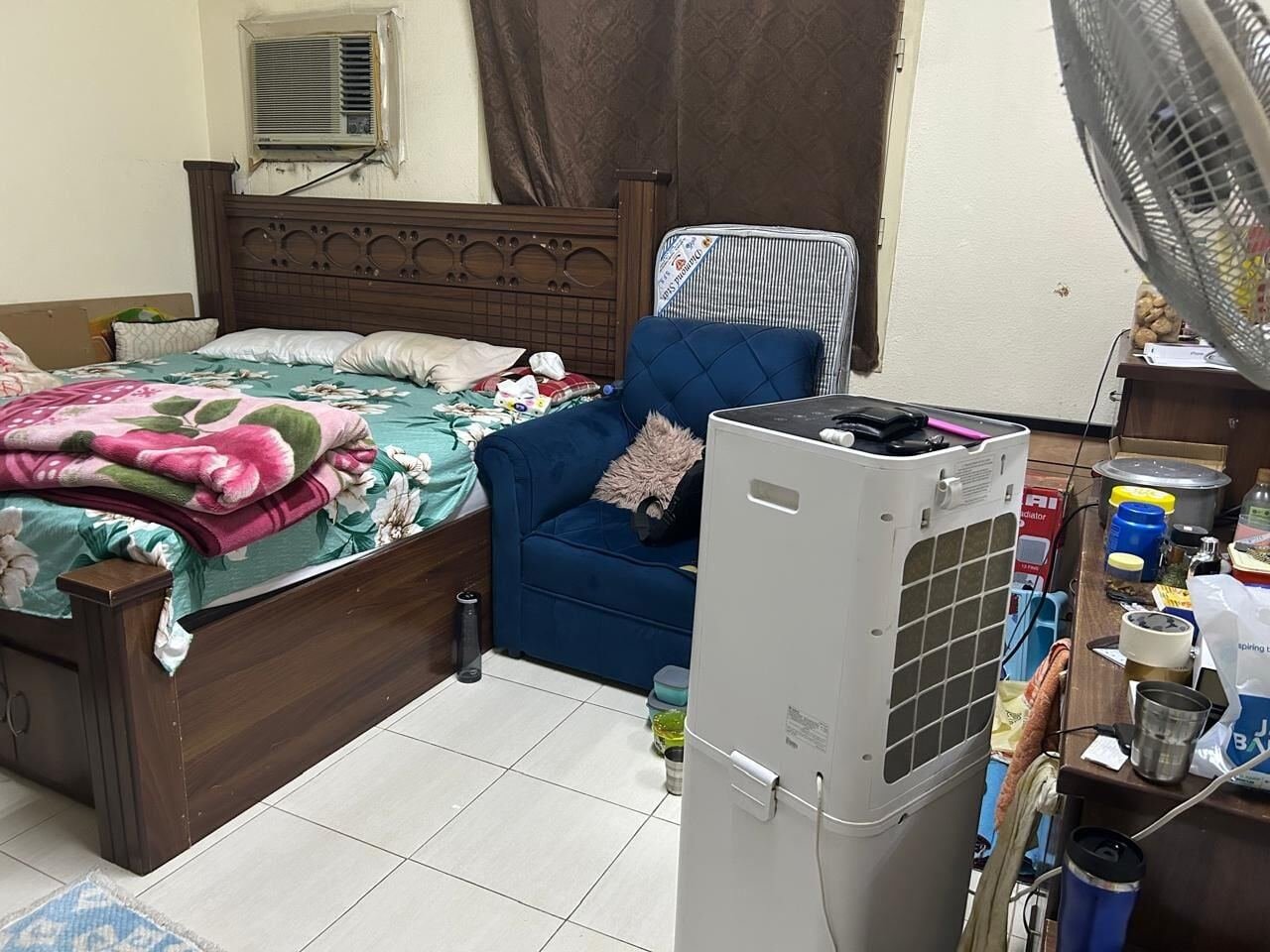 SAR 2133/month, 2 BR, 2bhk Flat For SALE With All Household Items Worth 5500 Riyals