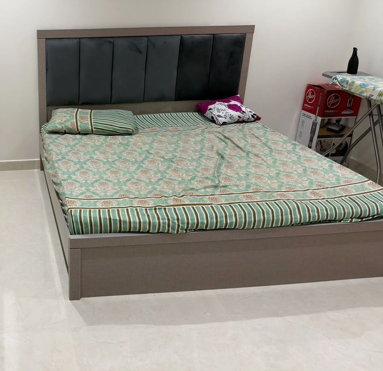 SAR 1200, House Hold Items For Sale