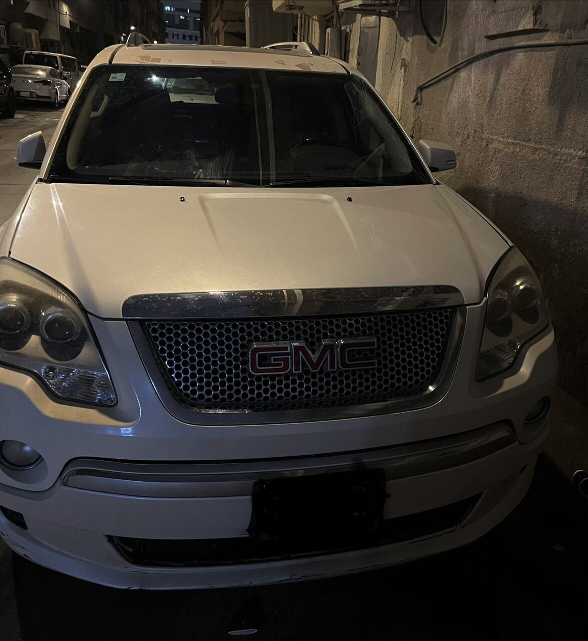 SAR 28500, GMC ACADIA DENALI (AWD), 2012, Automatic, 200000 KM,