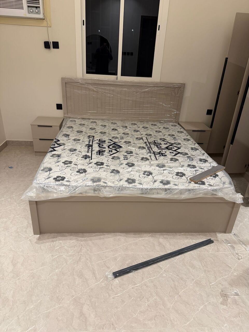 SAR 1, All Kinds Of High Quality Single Bed ,medium Bed And Double Bed Available