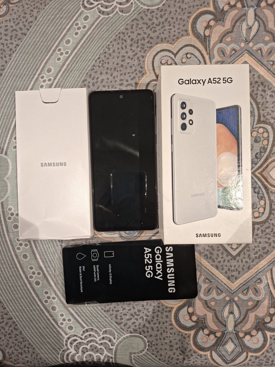 SAR 800, Samsung Galaxy A52 5G | 128GB Storage | 8GB RAM | Excellent Condition