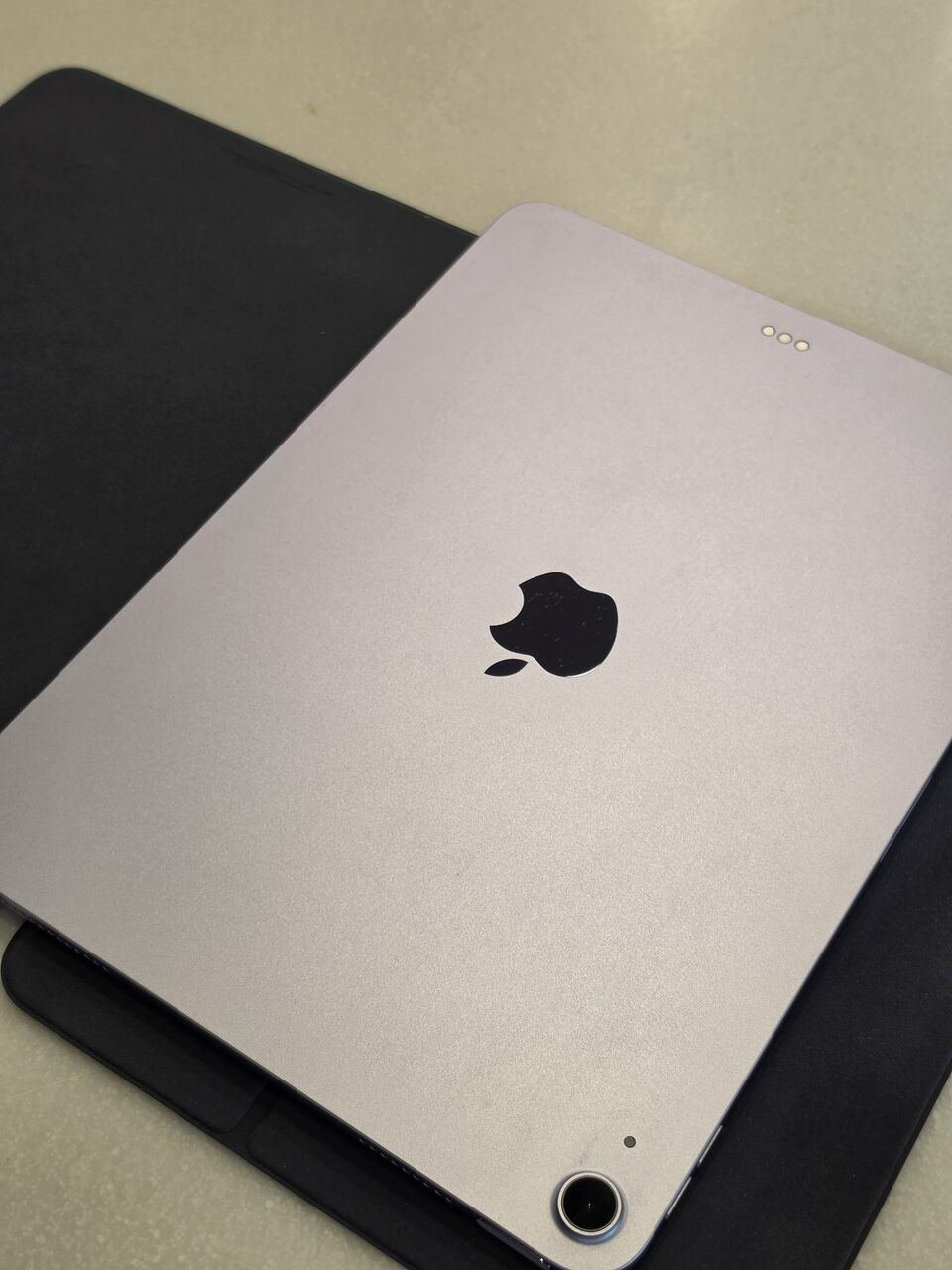 SAR 2200, IPad Air M4