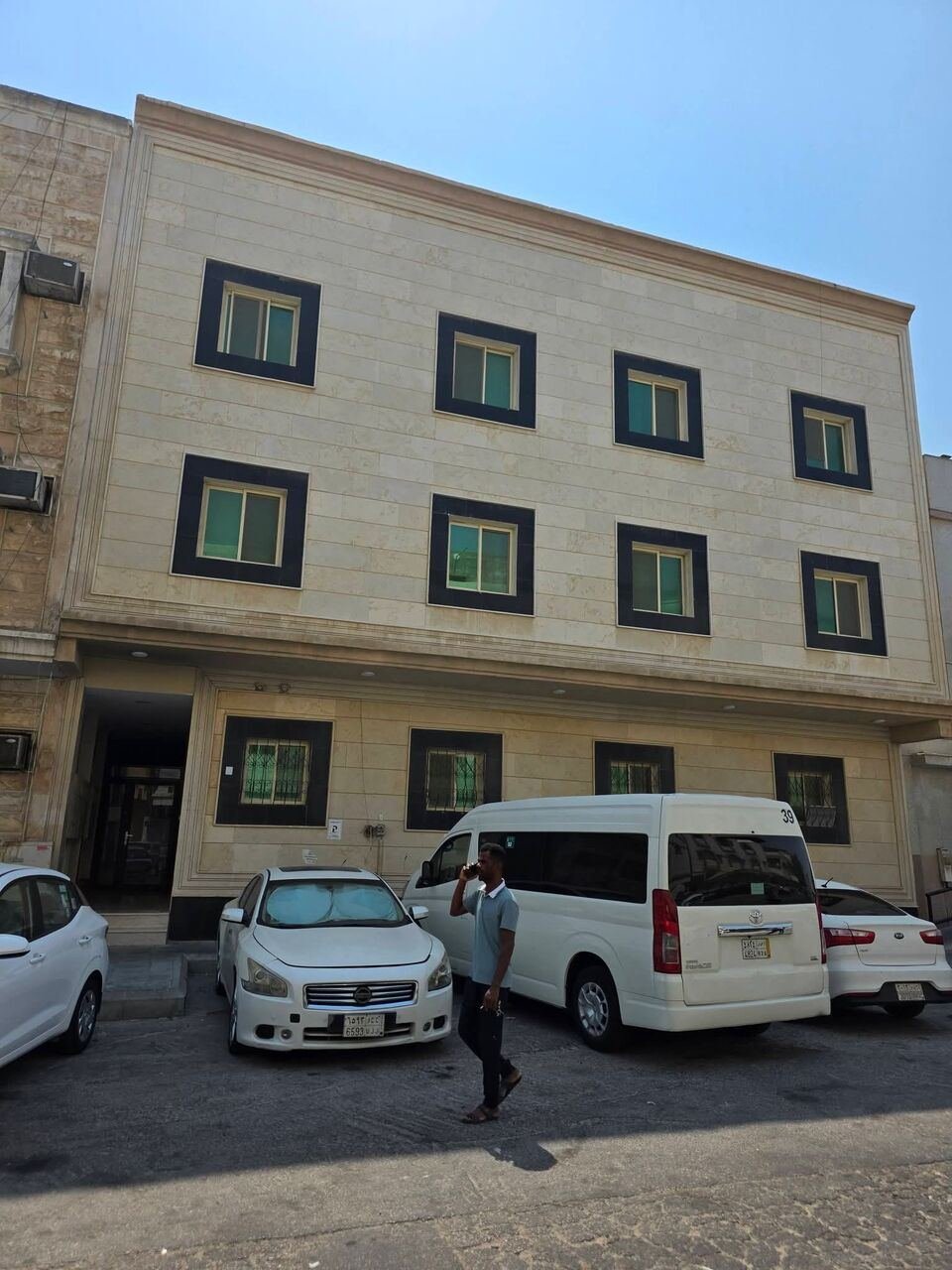 3 BR, 🏠 RENOVATED 3-BEDROOM FAMILY APARTMENT FOR RENT | SAR 23,000/YEAR | GROUND FLOOR | FULLY