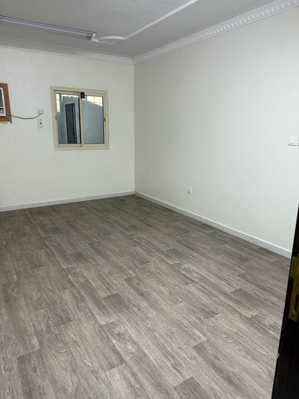 SAR 1250/month, Furnished Room With Washroom And Separate Entrance