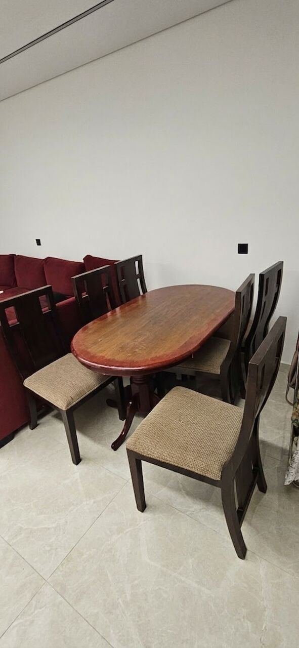 SAR 450, Urgent Sale /on Exit / Dinning Table / Teapoy Table / 5 Wall Curtain / Negotiable Price