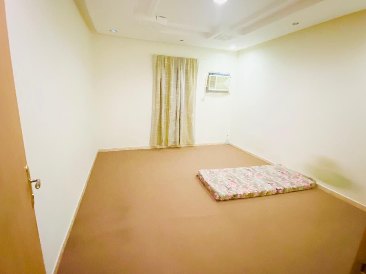 SAR 1300/month, Separate Semi Furnished Room Available In Apartment..