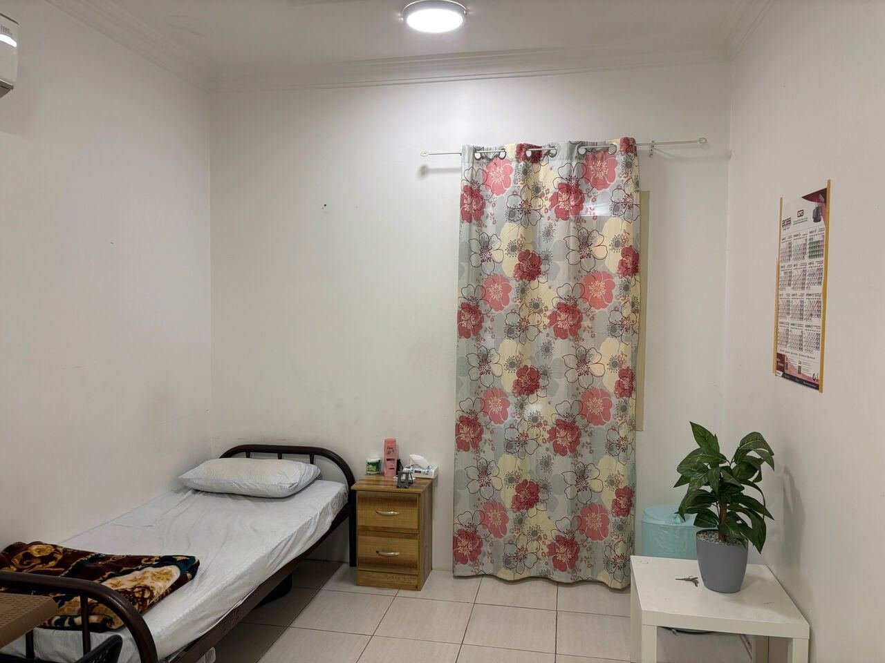 SAR 700/month, I Am Offering A Single Bachelor Room For Rent In A 2 BHK Appartment-Kerala Only