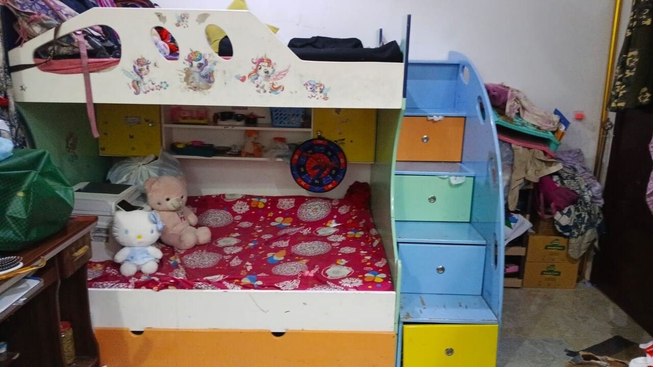 SAR 300300, House Hold Item