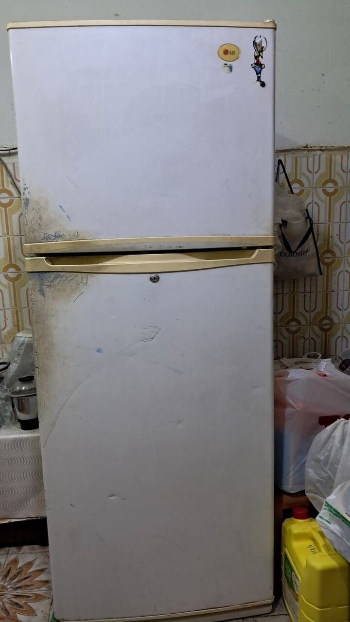 SAR 600, Double Door LG Refrigerator - Big Size