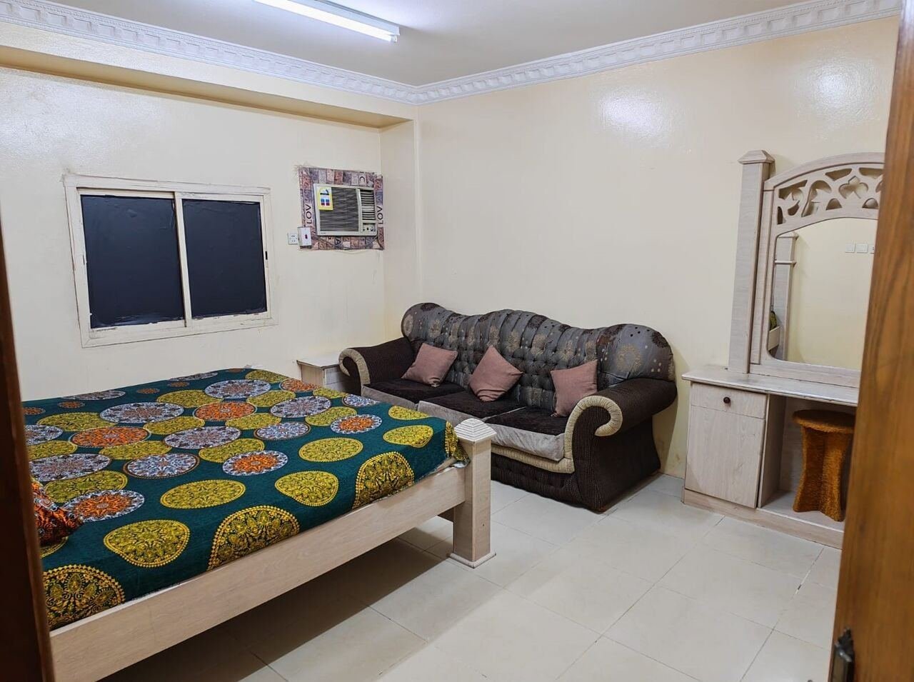 SAR 900/month, Furnished, FULLY FURNISHED EXECUTIVE ROOM FOR A SINGLE PERSON IS AVAILABLE IN THUQBAH KHOBAR