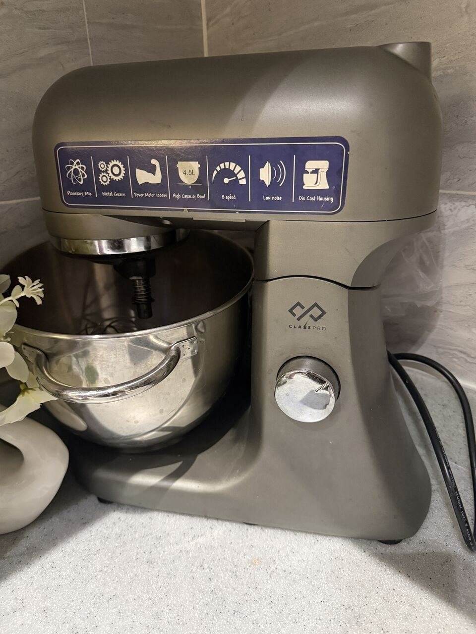 SAR 200, Kitchen Appliances Stand Mixer And Air Fryer For Sale