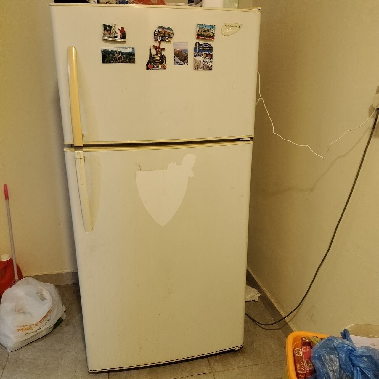 SAR 800, Fridge Big Size 21cuft-Good Condition