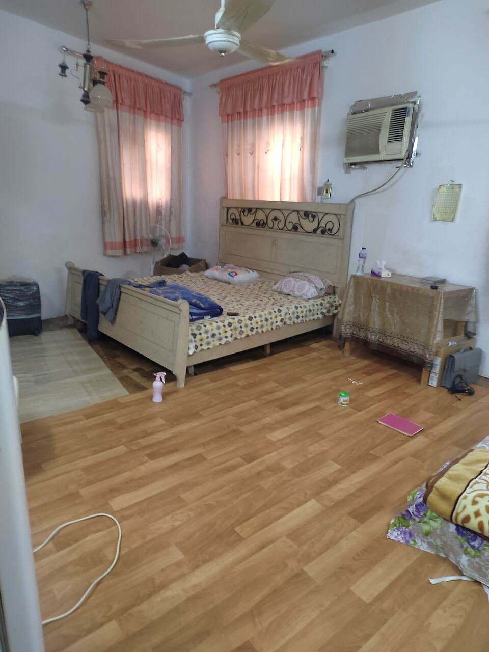 SAR 1200/month, 1 BR, 1 Big Neat And Clear For Exectuve Bachelor Hara Near Garden Tea Point