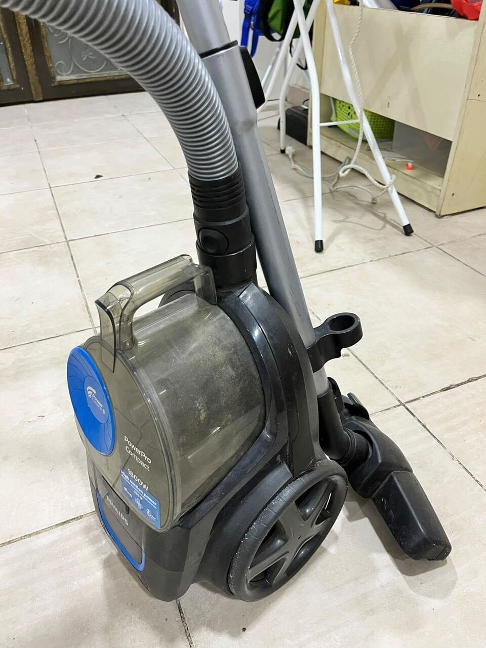 SAR 160, Philips PowerPro Compact Bagless Vacuum Cleaner (1800W)