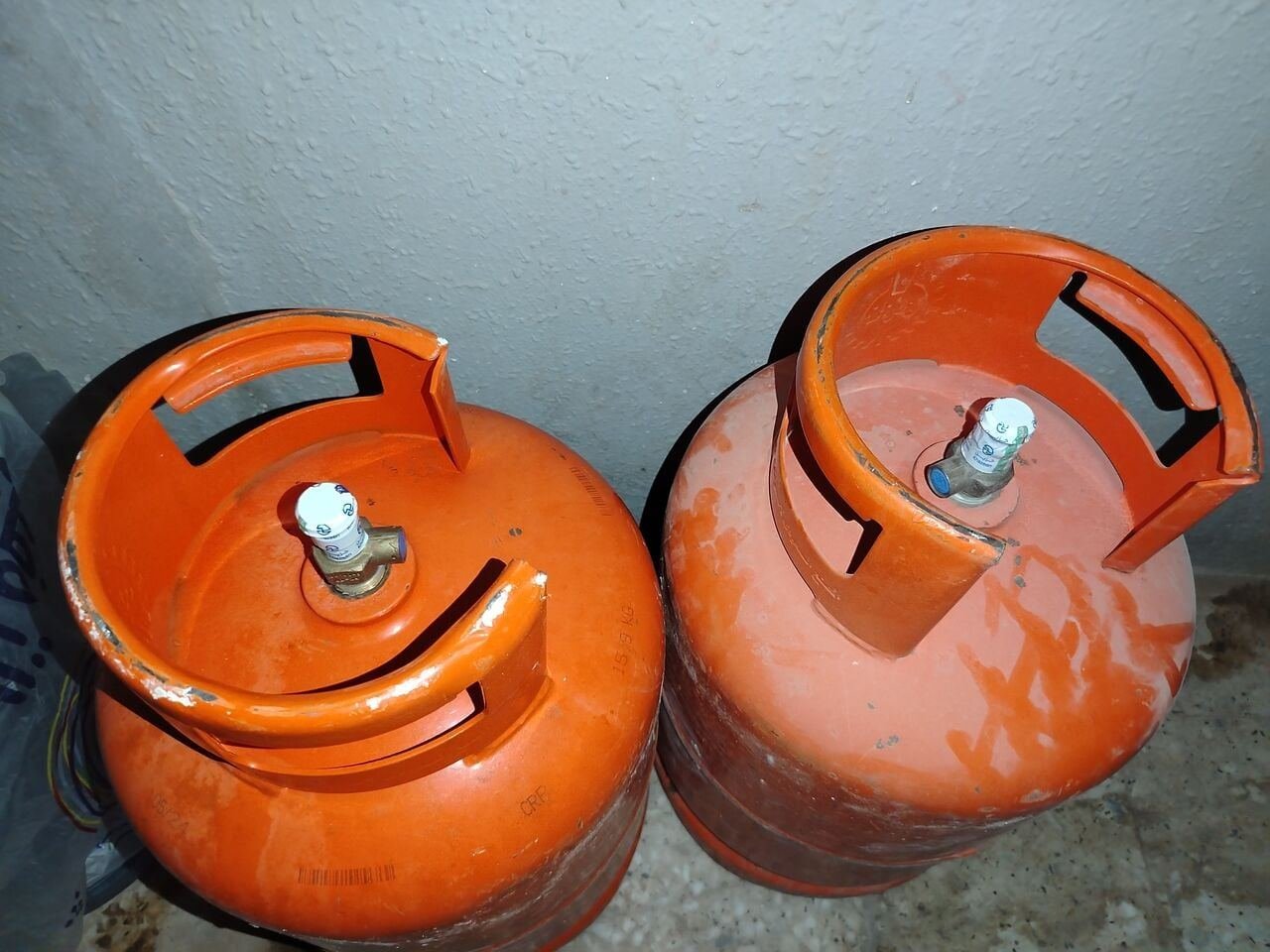 SAR 200, Full Gas Cylinder