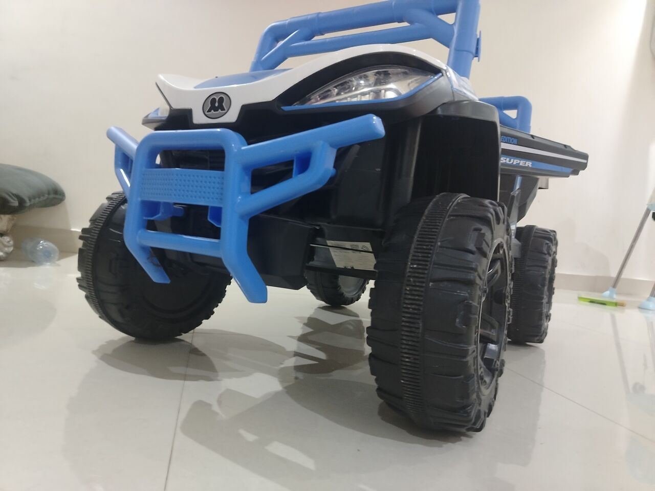 SAR 400, Music Driving Car