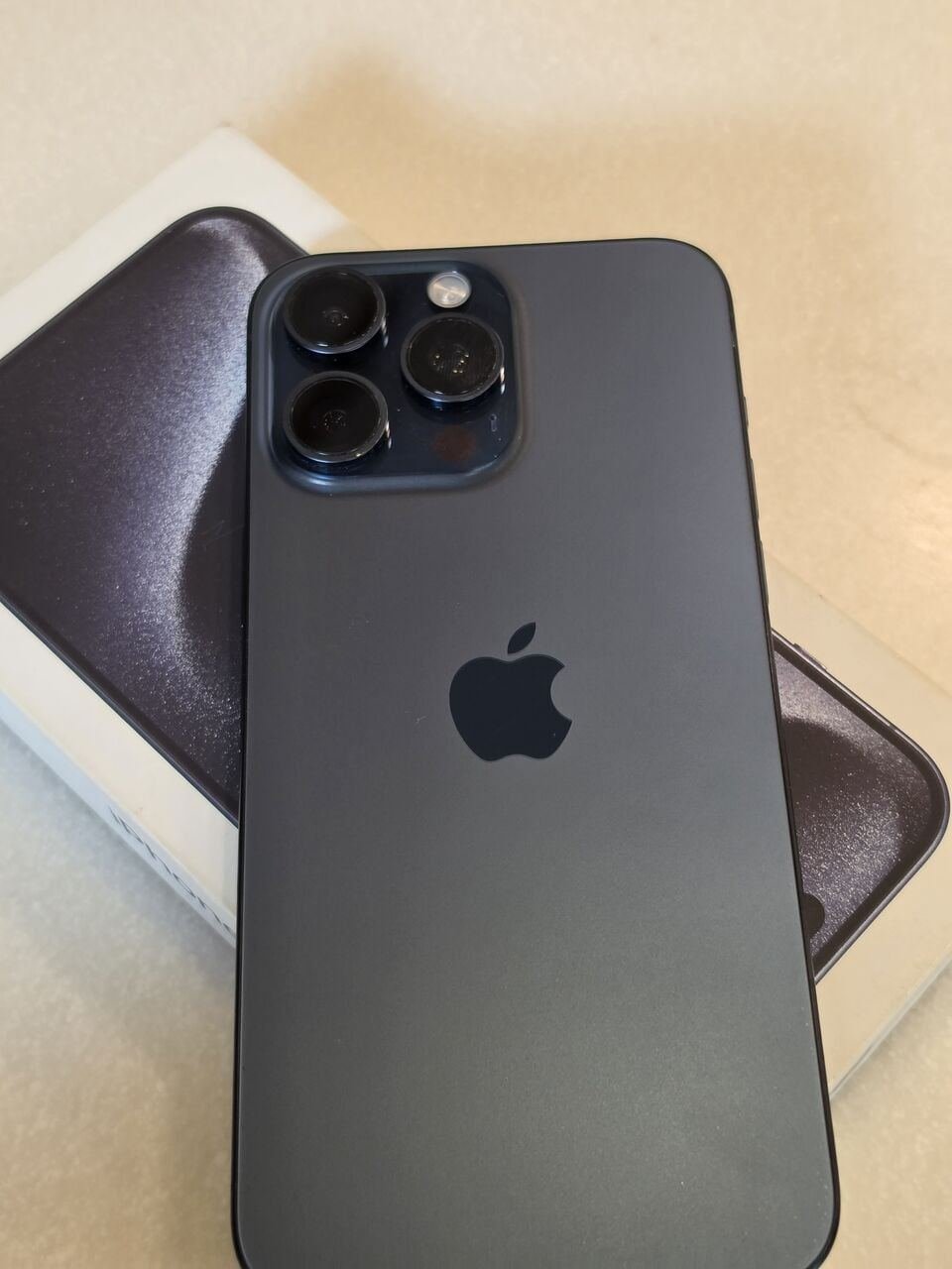 SAR 2700, IPhone 15 Pro Max