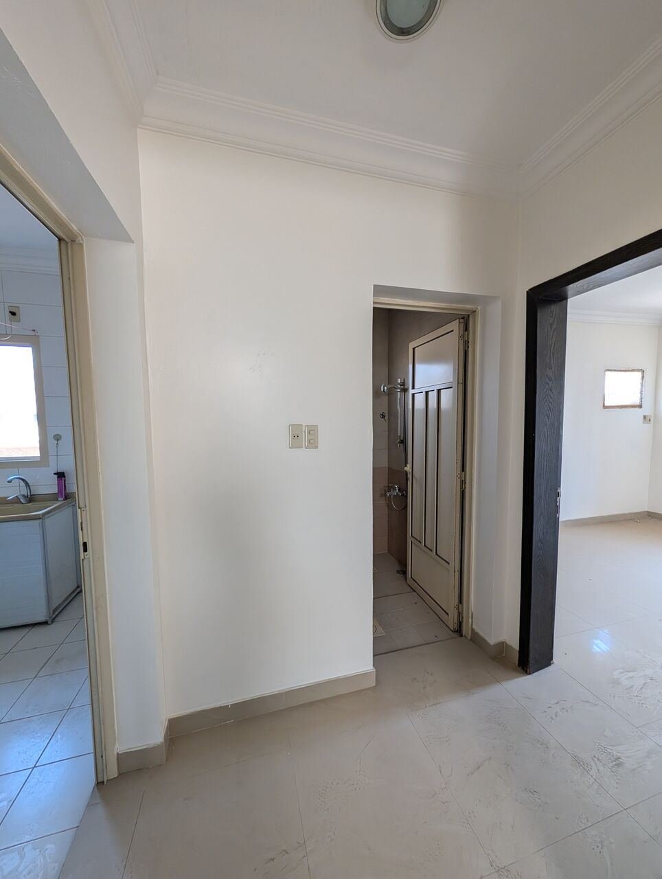 SAR 17000/year, 2 BR, 2 Bedrooms | 1 Bathroom 1 Kitchen | 1 Living Room