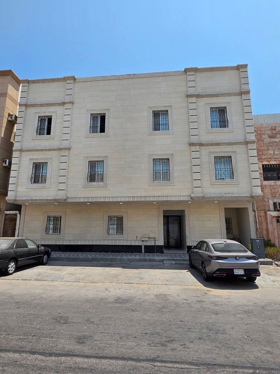 2 BR, 🏠 BRAND-NEW LUXURY 2-BEDROOM FAMILY APARTMENT | SAR 24,500/YEAR ✨ Modern • Spacious • Ext
