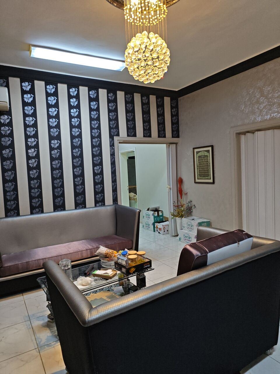 SAR 30000/year, 3 BR, 3BR, 2 Hall, Kitchen And 2 Bathrroms, Azizia Jeddah