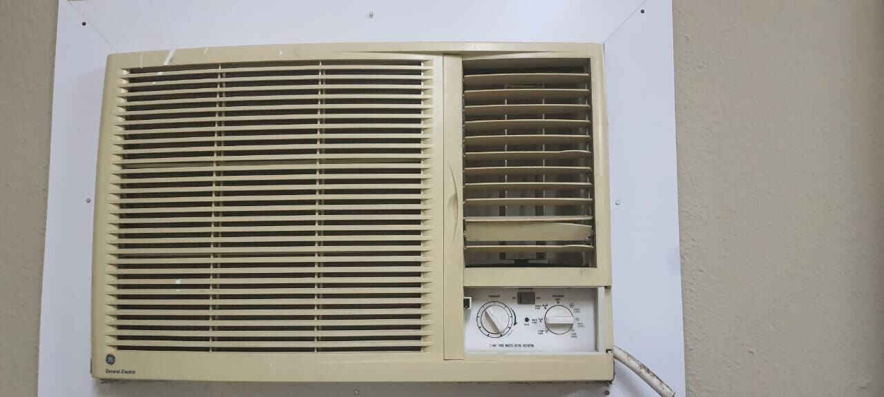 SAR 10, Window AC And Cupboard / Wardrobe ( Wooden) For Sale