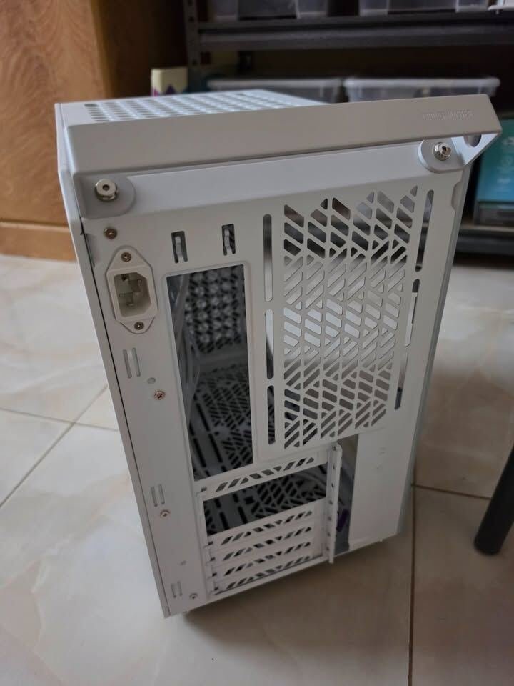SAR 390, Cooler Master Qube 500