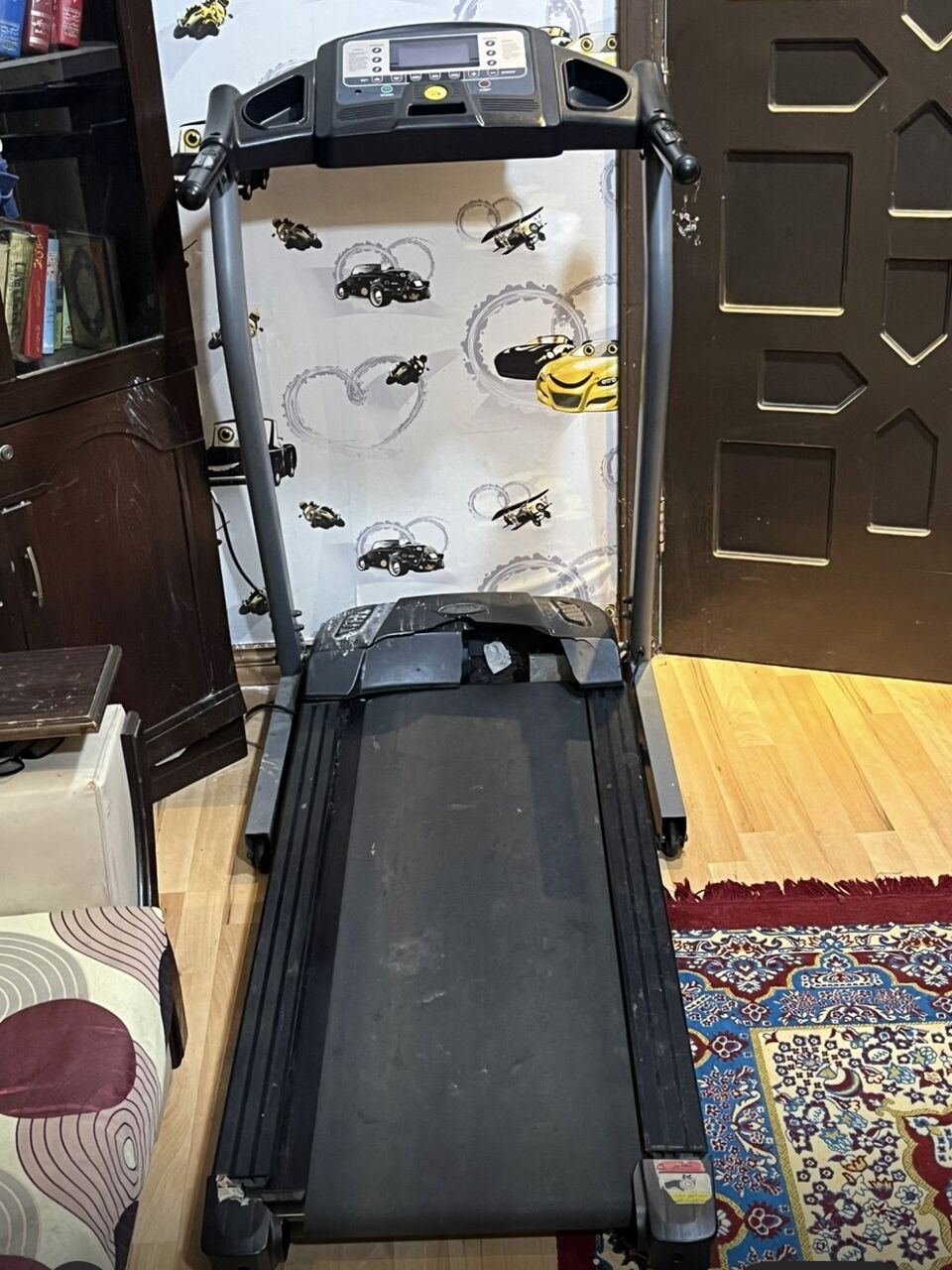 SAR 700, Treadmill