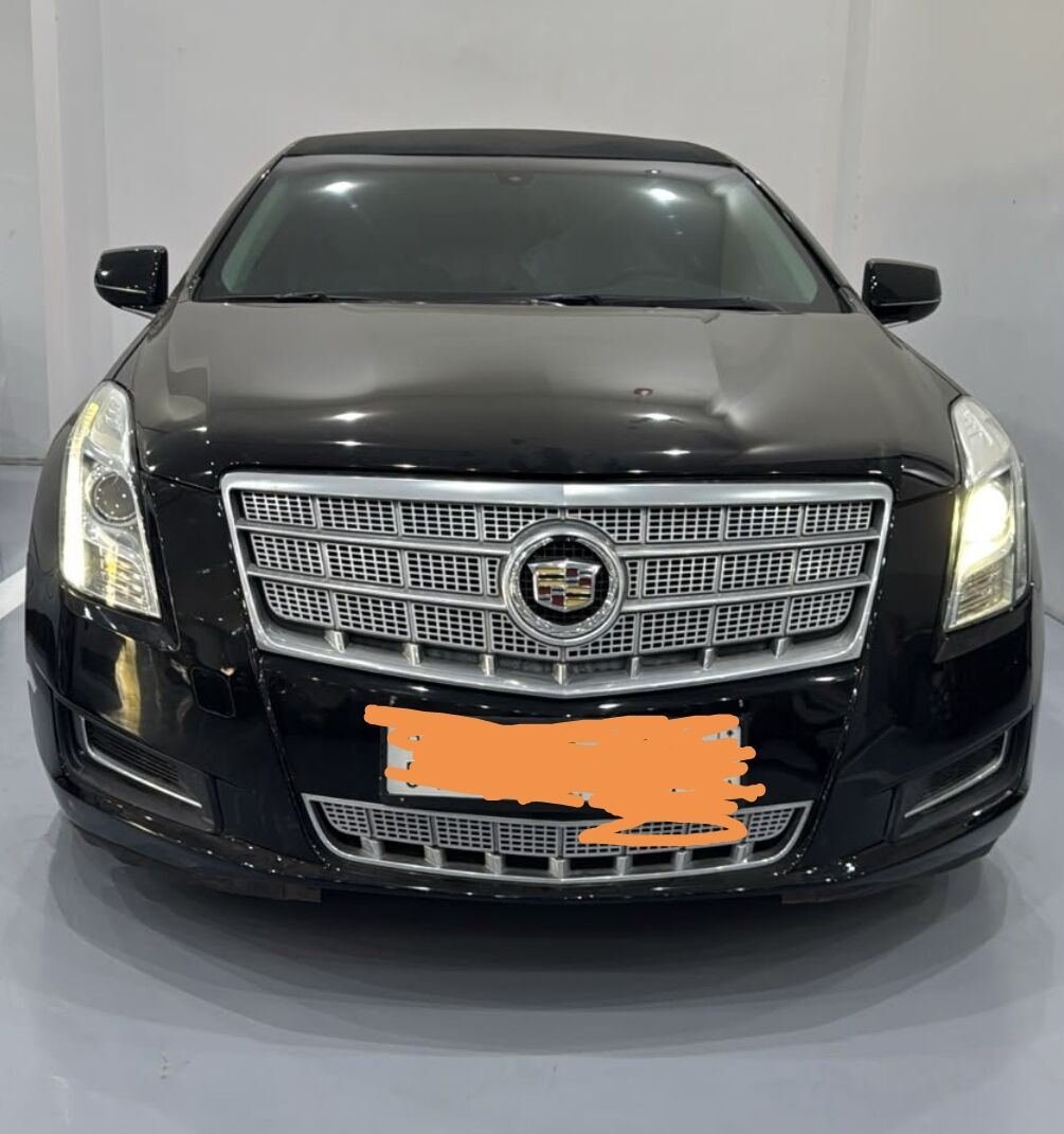 SAR 99000, Cadillac XTS Luxury VIP Limousine, Automatic, 69999 KM, 2014 – Special Custom Interior