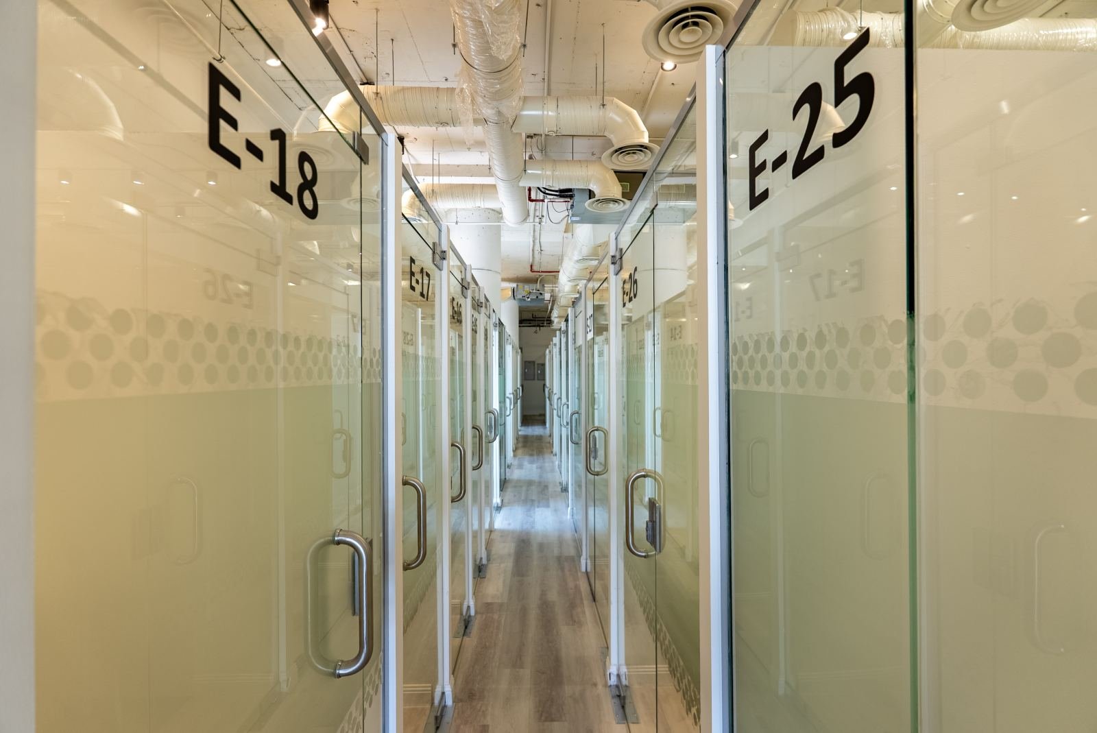 Furnished Offices Ready for Rent in As-Rwadah District