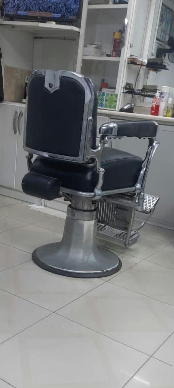 SAR 400, A New Brand Saloon Chair For Sale