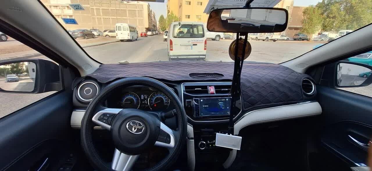 SAR 2600, Toyota Rush, 2023, Automatic, 1000 KM, Monthly Rent Glx 7 Seater