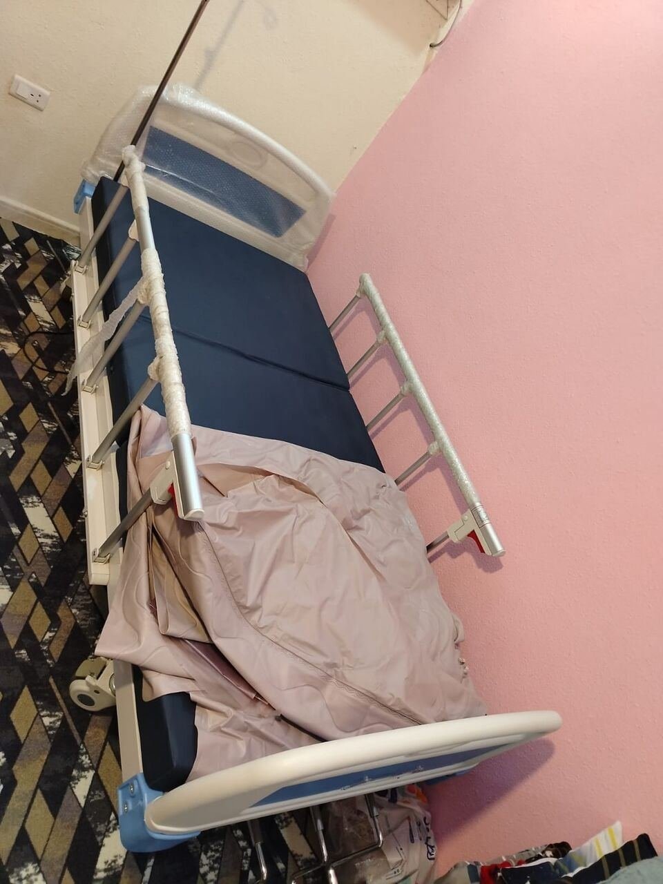 SAR 1300, Bed Medical For Sale
