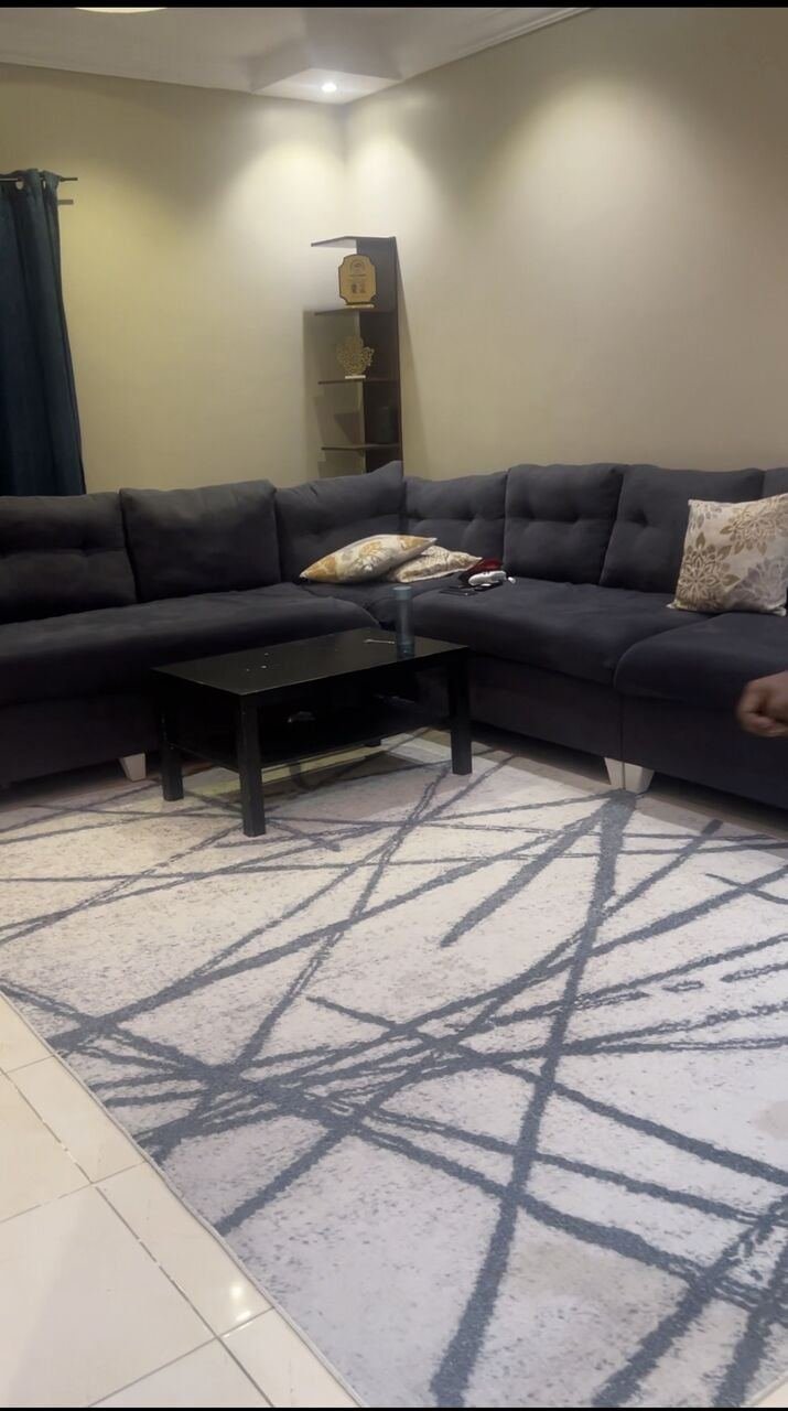 SAR 2000/month, 2 BR, Flat For Rent