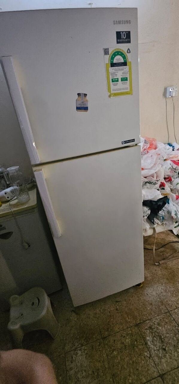 SAR 1500, Samsung Double-Door Refrigerator For Sale * Brand: Samsung Top Mount Freezer Refrigerator
