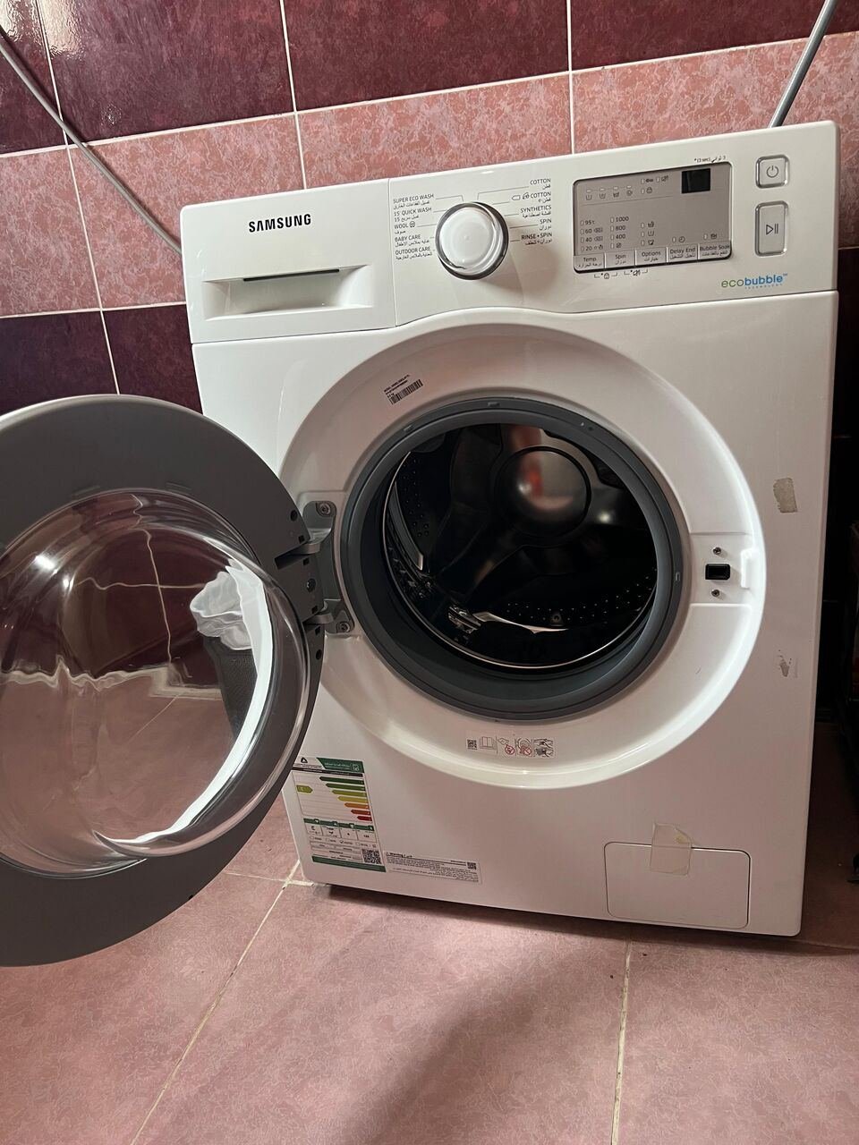 SAR 900, Samsung Washing Machine 6kg Front Load (fully Automatic)