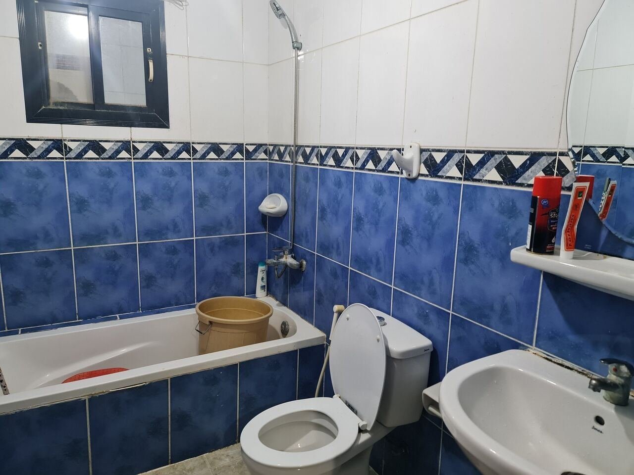 SAR 1000/month, Furnished, 16 Sq. Meter, Room Available For Executive Bechalor