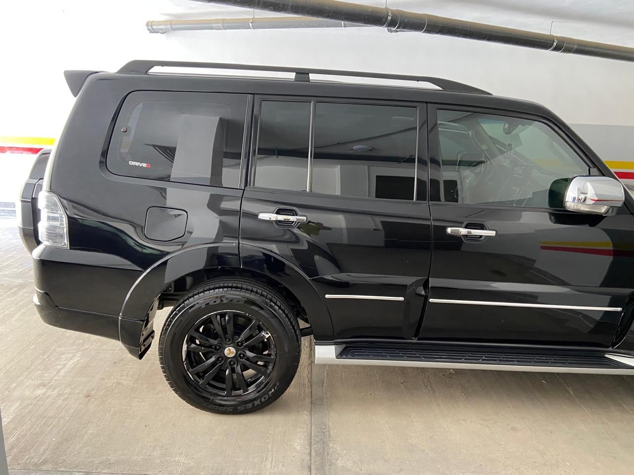 Mitsubishi Pajero (Golden Emblem), 2018, Automatic, 66600 KM, Full Options Low Odometer For Sale