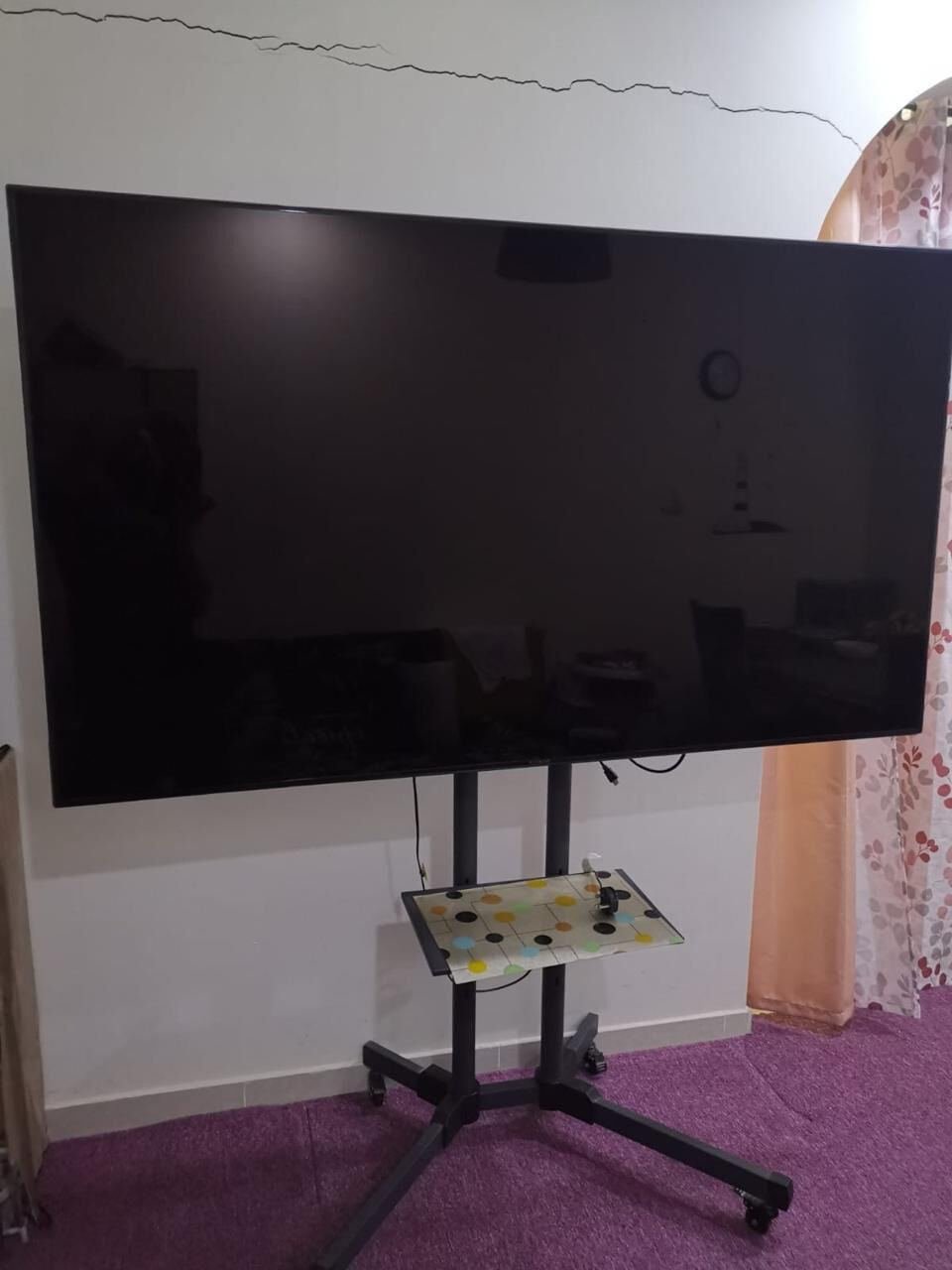 SAR 1100, 75-inch Samsung Smart LED TV